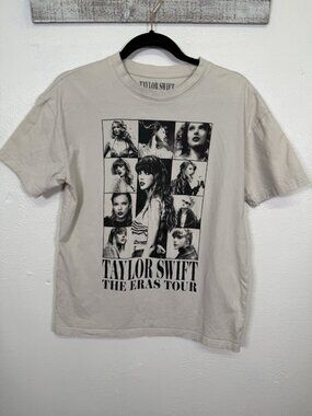 Taylor Swift Adult Tee X-Small The Eras Tour Official Merch Cream Beige T Shirt